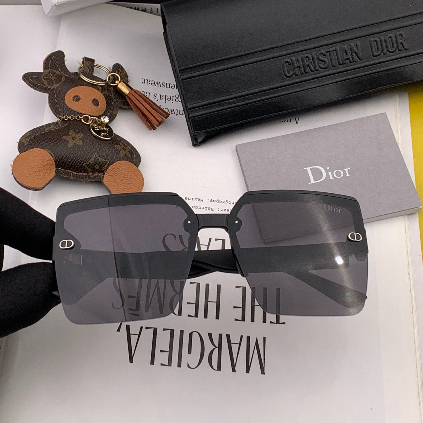 Dior Grey Shield Mirror Sunglasses - Image 4