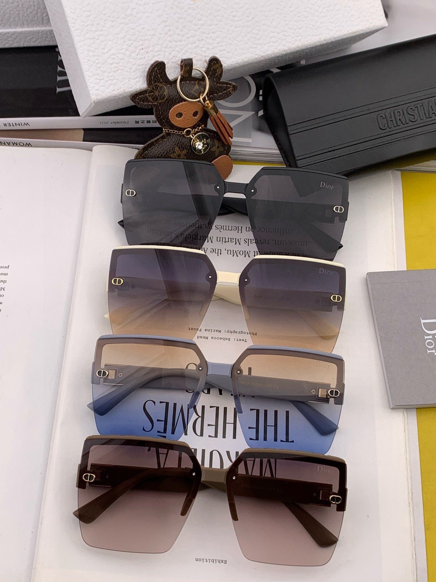 Dior Grey Shield Mirror Sunglasses - Image 7