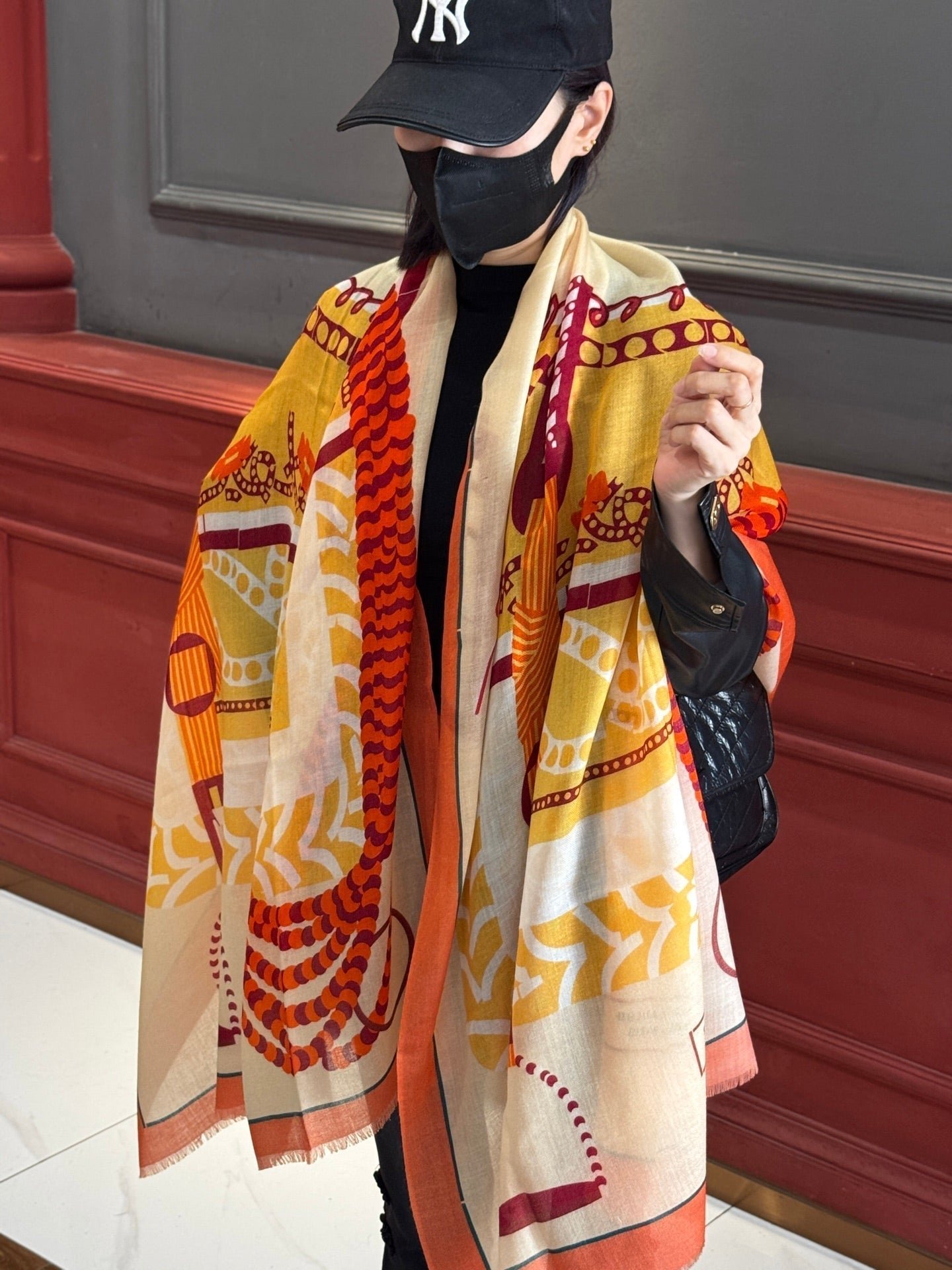 Hermès Silk Horse Twilly - Image 5