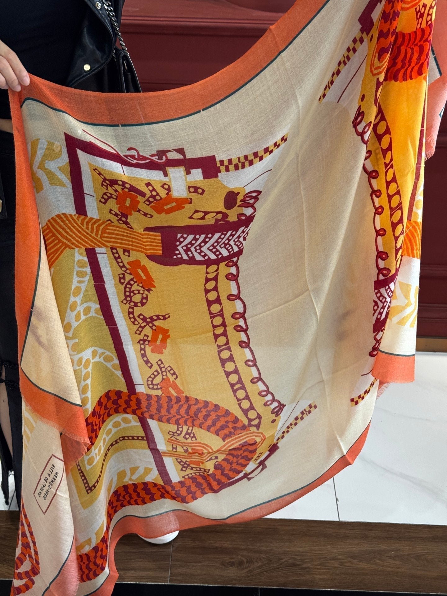 Hermès Silk Horse Twilly - Image 3