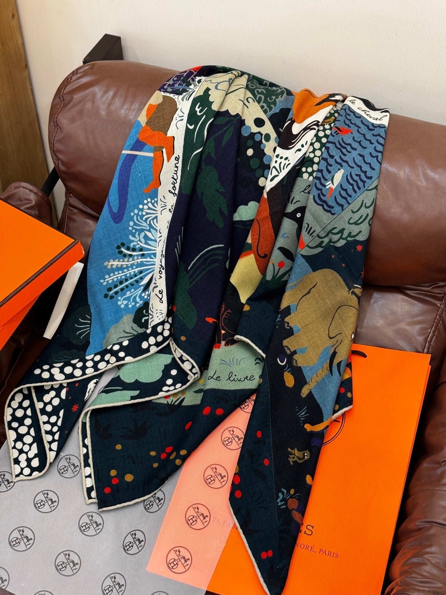Hermès Pure Silk Cartoon Twilly - Image 6