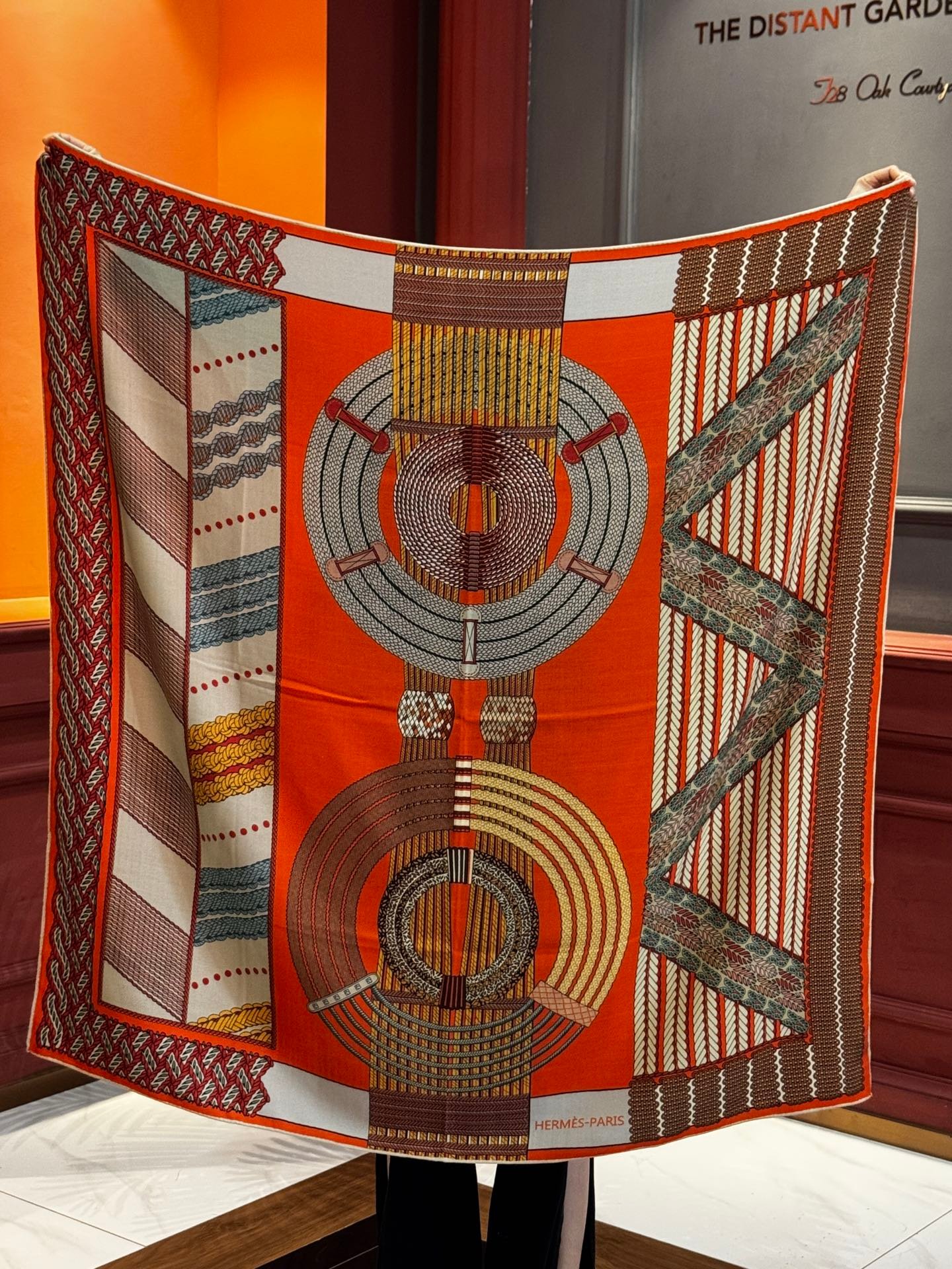 Alternative view of HERMES HERMES 25S SCARF 140 IN SILK TWILL 733918