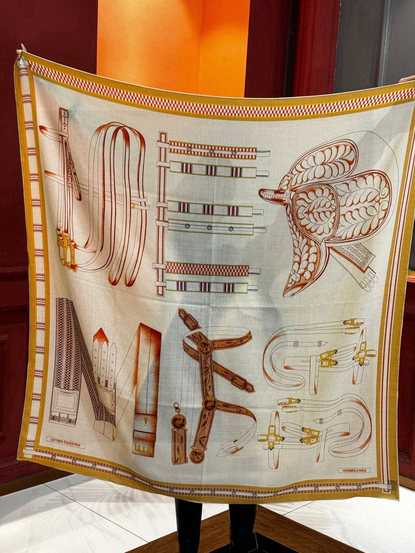 Alternative view of HERMES HERMES 25S SCARF 140 IN SILK AND CASERE 735808