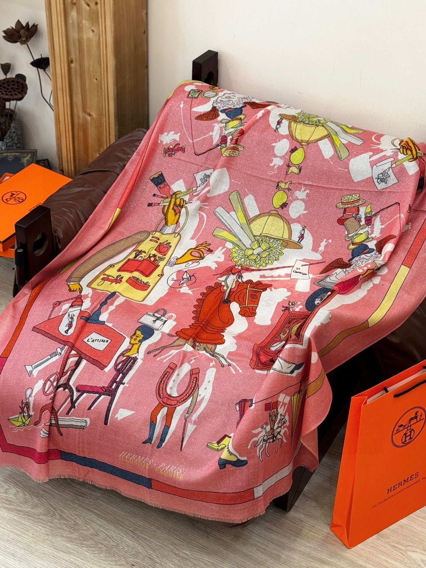 Hermès Pink Carriage Print Shawl - Image 6