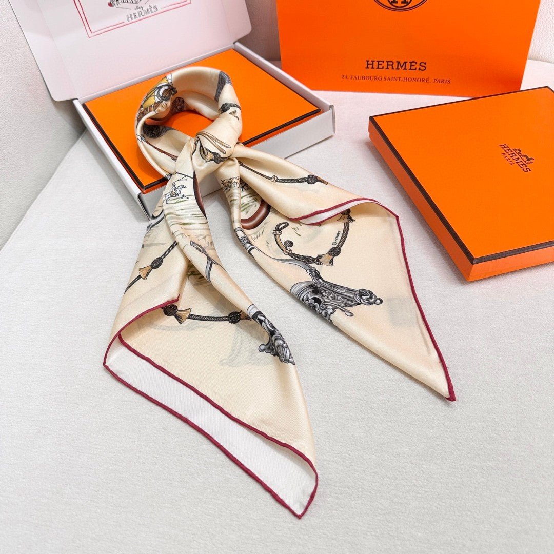 HERMES HERMES 25S SCARF 90 IN SILK 720006
