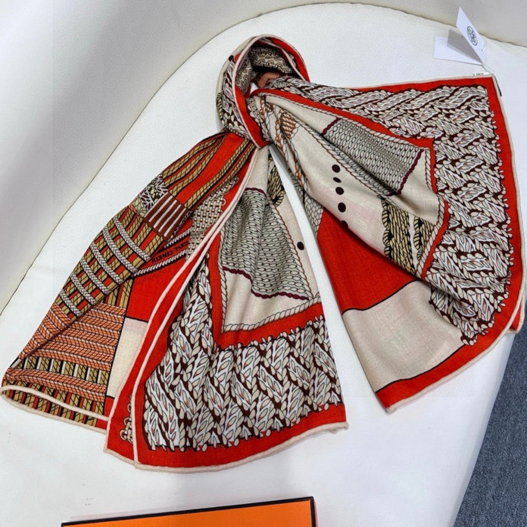 HERMES HERMES 25S SCARF 140 IN SILK 727339