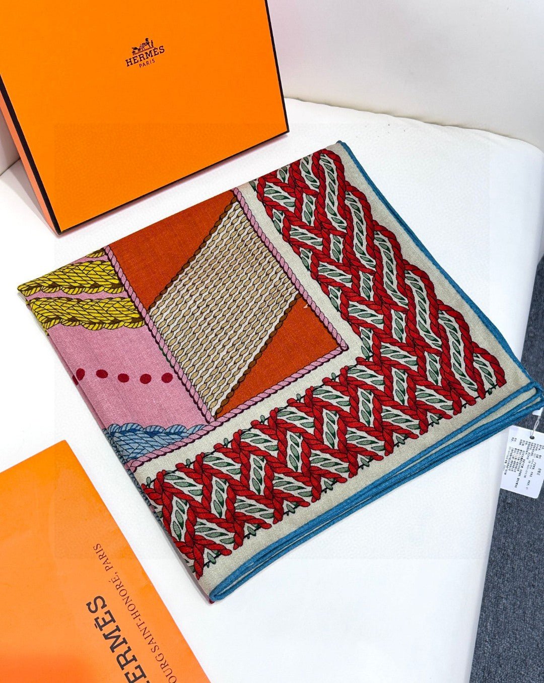 Hermès Weave Pattern Silk Printed Scarf - Image 7
