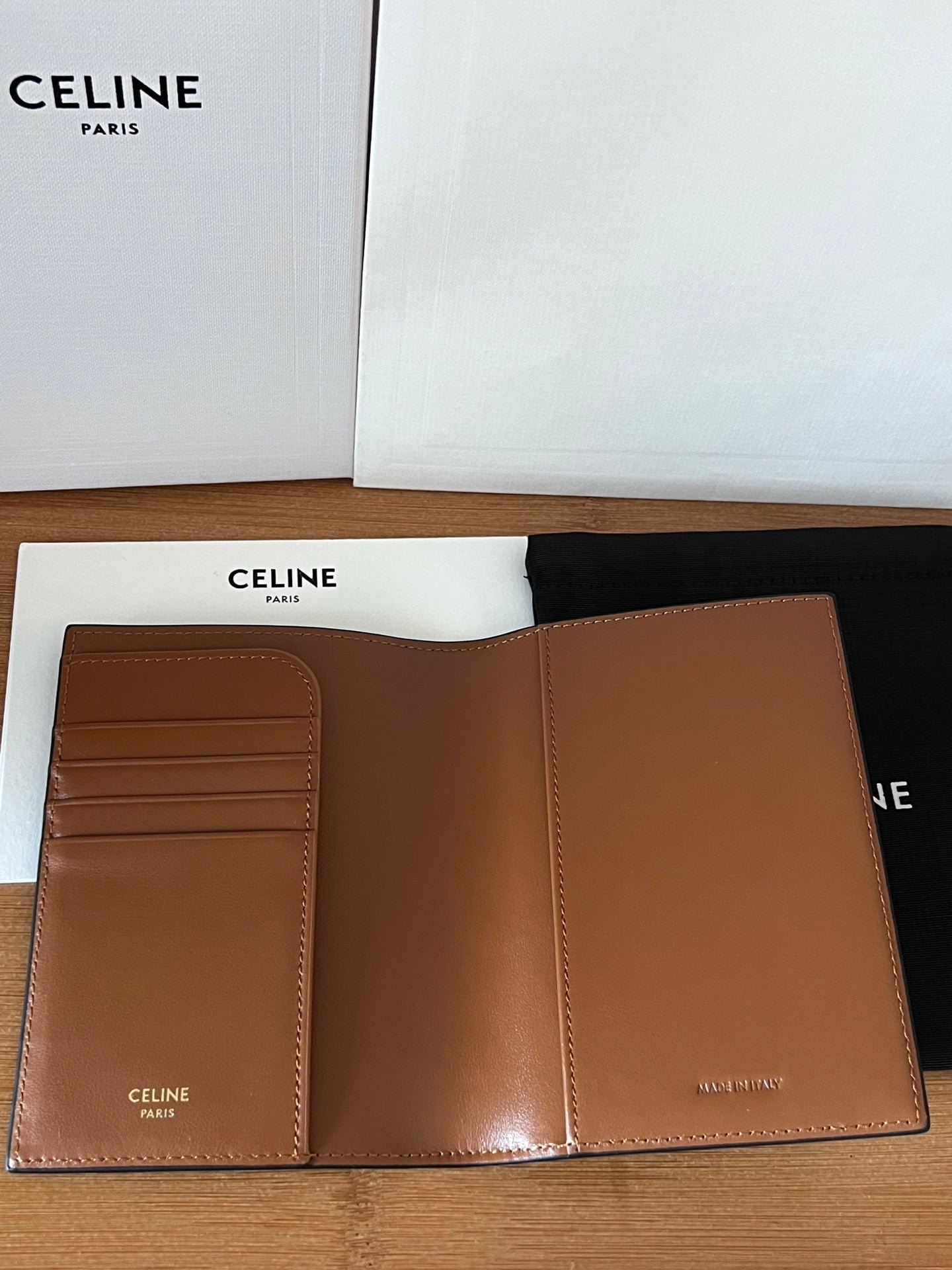 CELINE Triomphe Passport Cover - Image 4