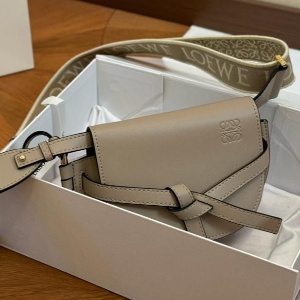 Alternative view of LOE SMALL 21 GATE DUAL BAG IN KHAKI BROWN SOFT CALFSKIN AND JACQUARD