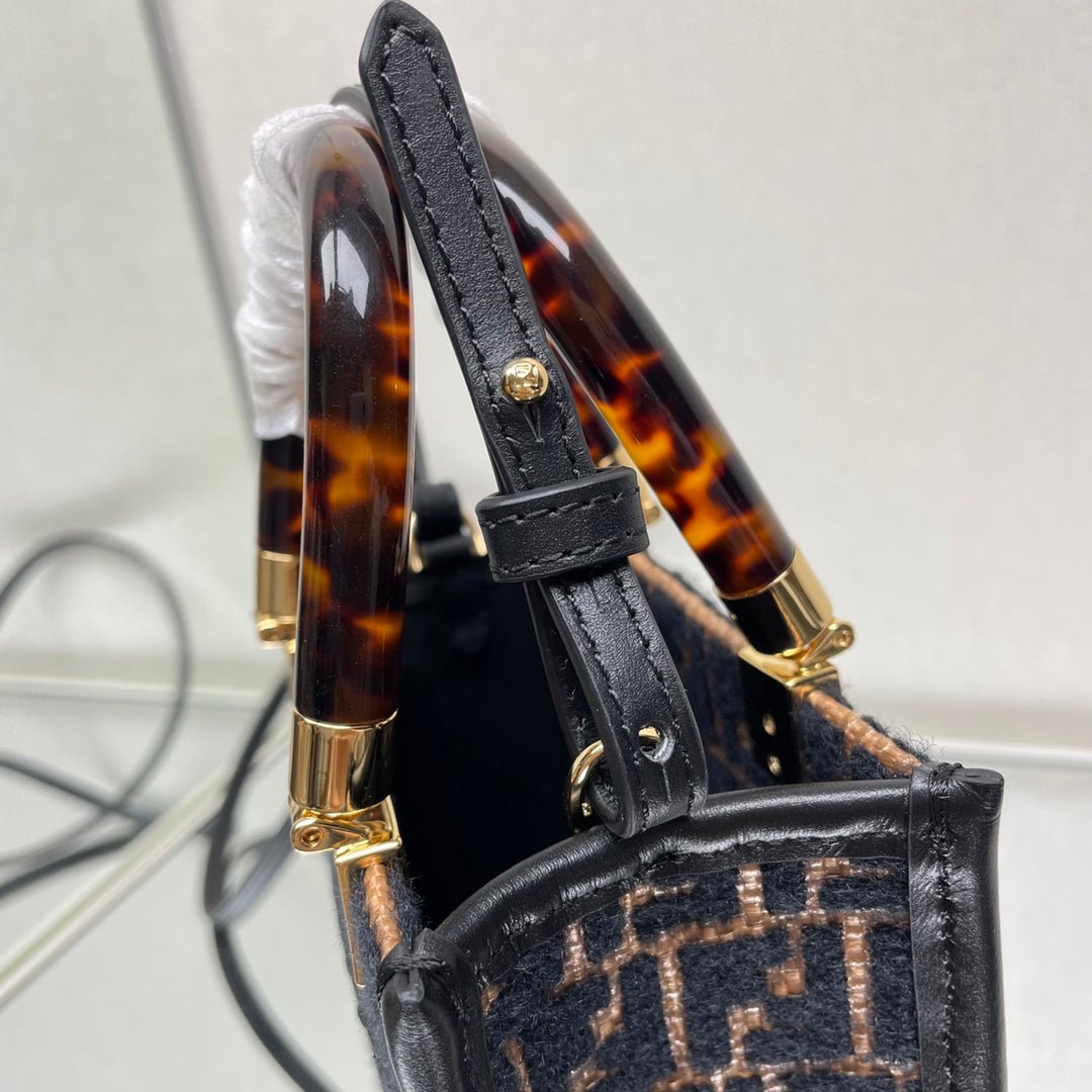 Fendi Mini Sunshine Brown Raffia Black Wool - Image 6