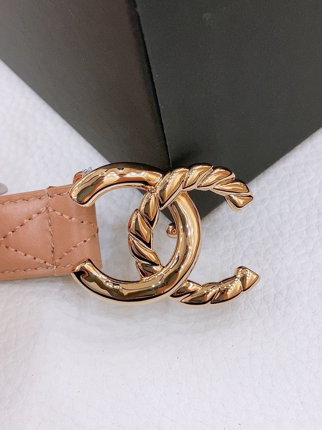 Chanel Pink Quilt Gold Belt - Image 3