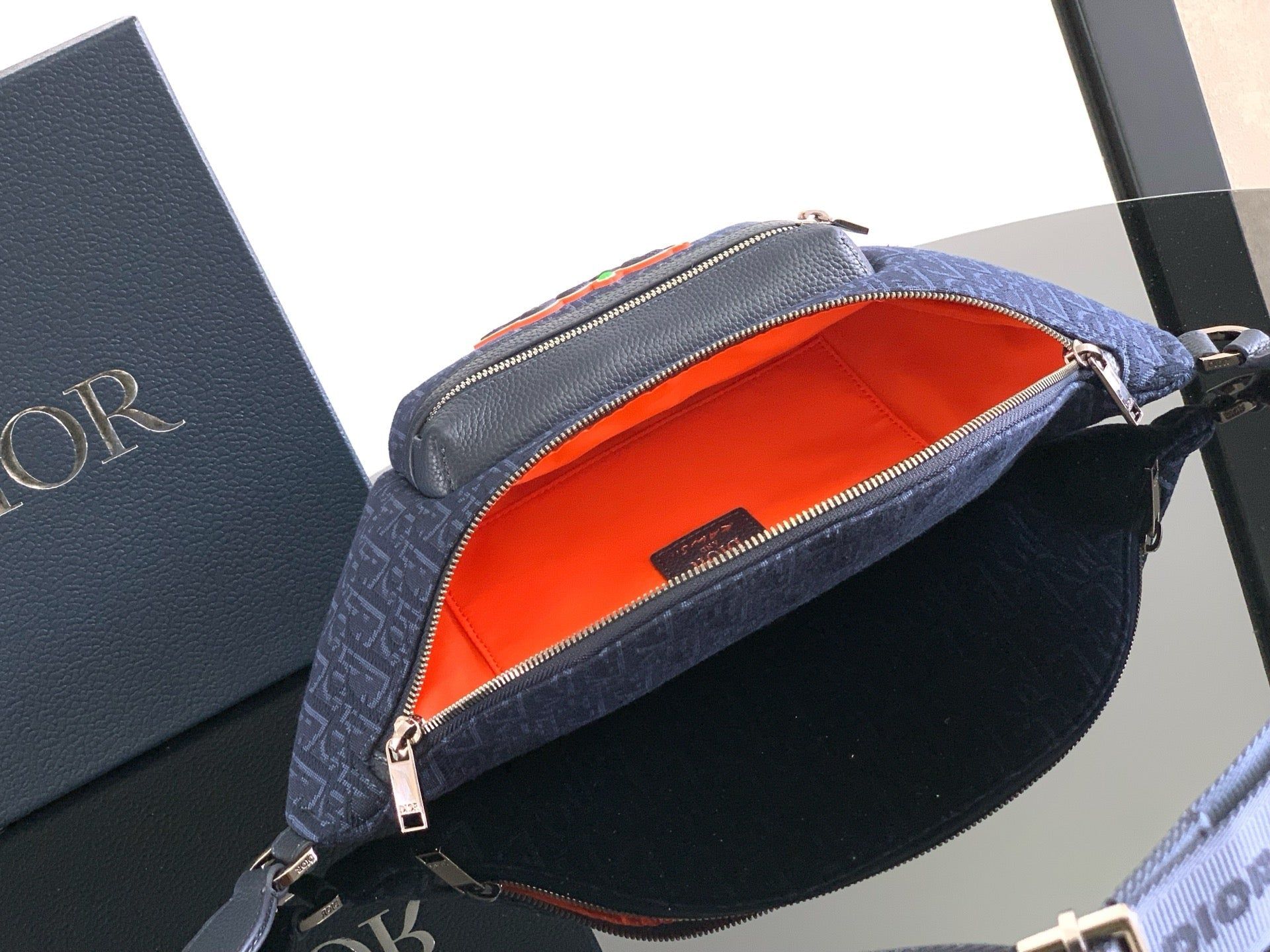Dior Rider 2.0 Navy Oblique Waist Bag - Image 4