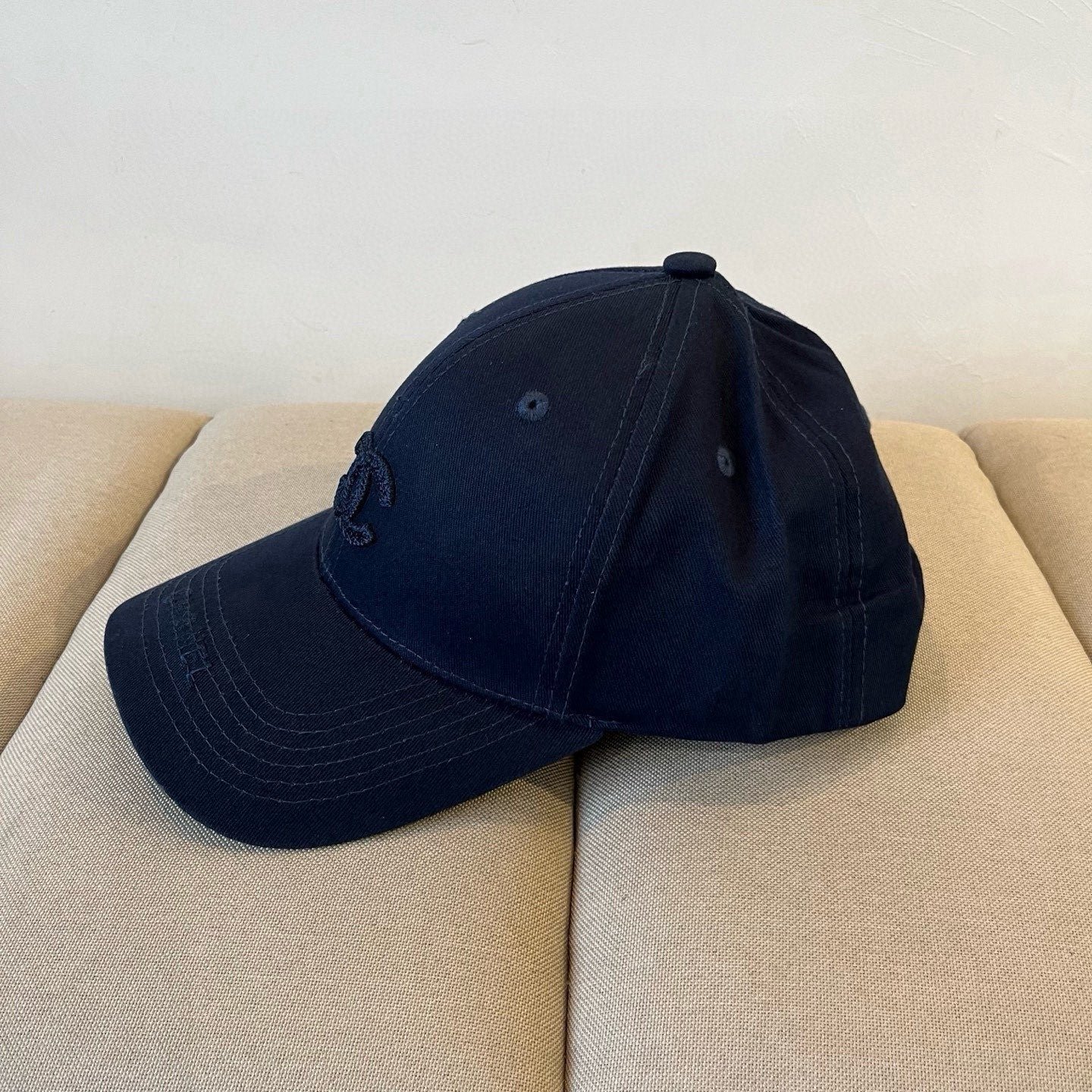 Alternative view of BASEBALL HAT IN NAVY BLUE COTTON 672894