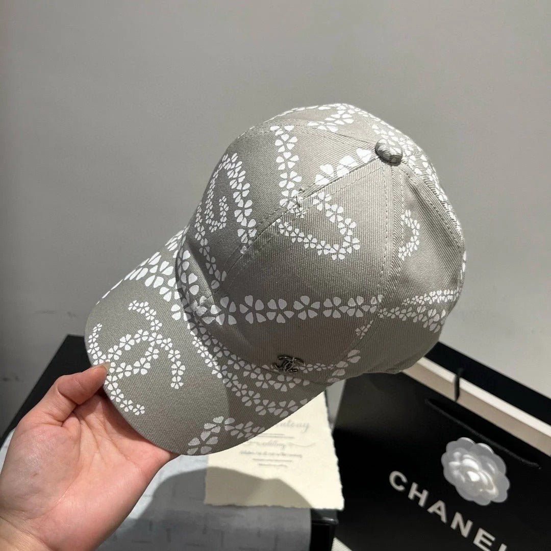 BASEBALL HAT LIGHT TAUPE WHITE PATTERN 674030 - Image 8