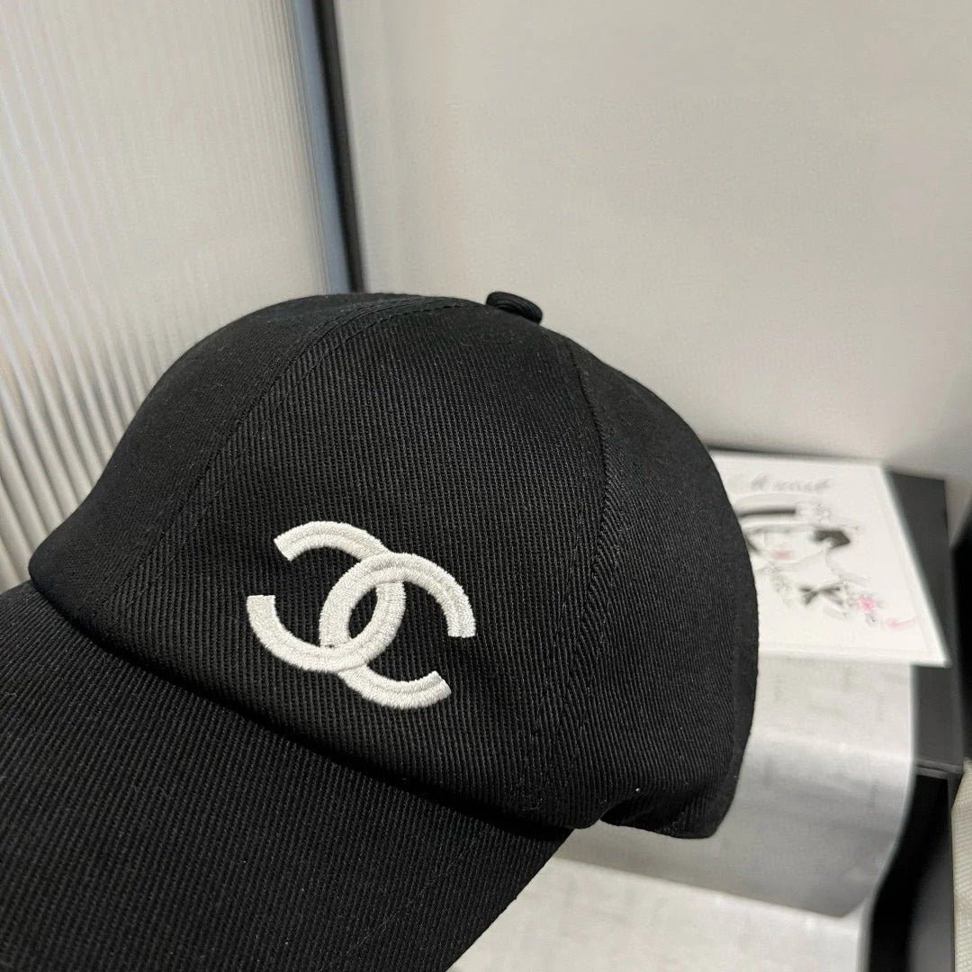 BASEBALL HAT IN BLACK WITH BLACK TRIM 673995 - Image 6