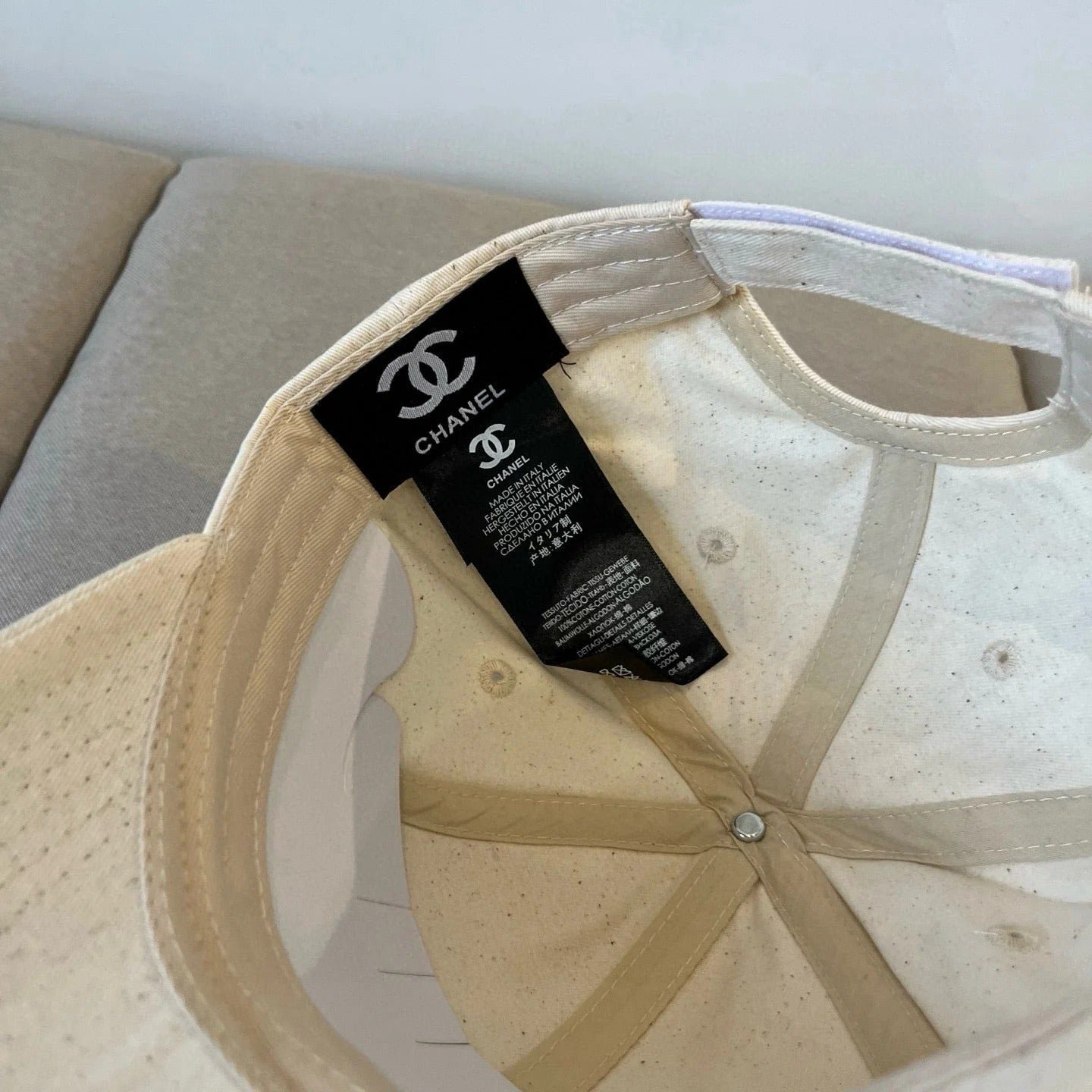 Chanel Speckled Cotton Embossed Logo Cap - Image 5
