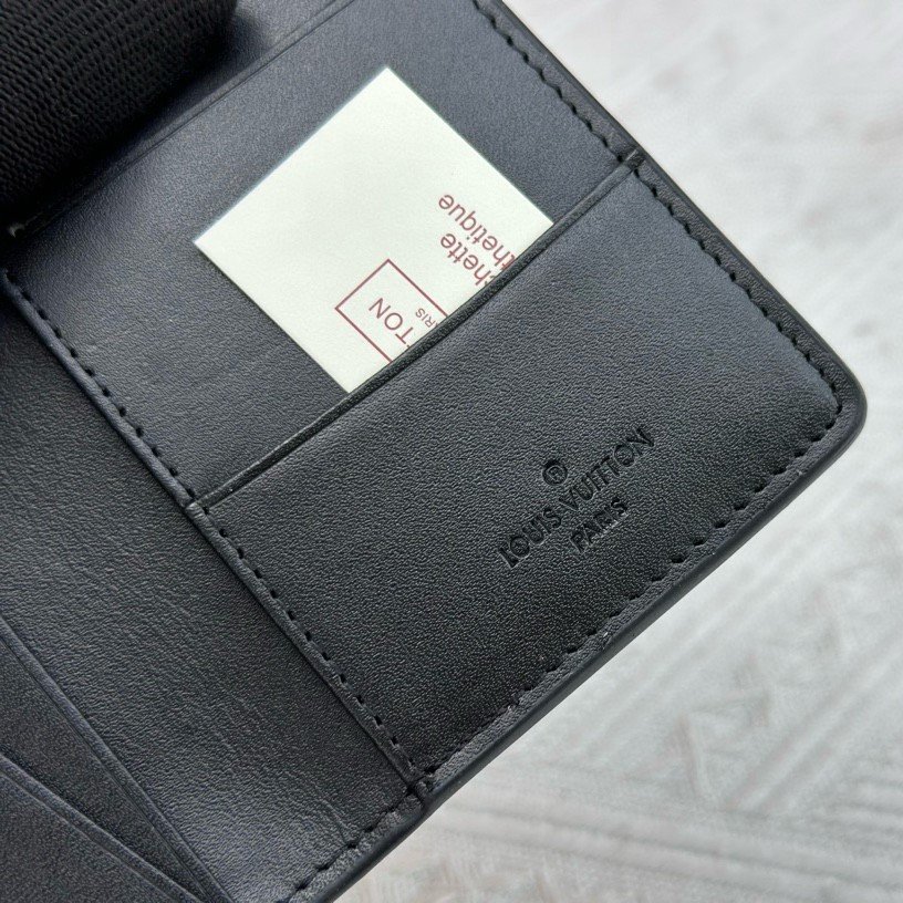LV Black Empreinte Card Holder - Image 7