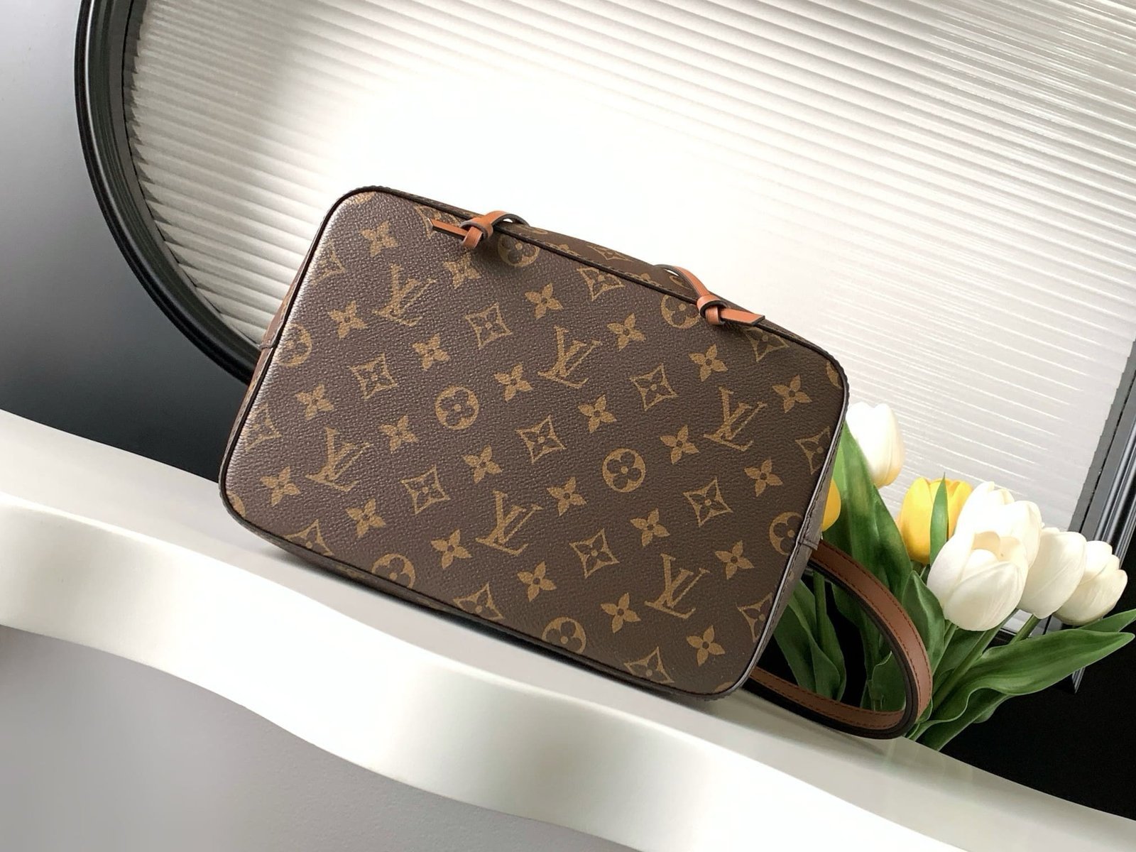 Louis Vuitton NéoNoé MM Monogram - Image 5