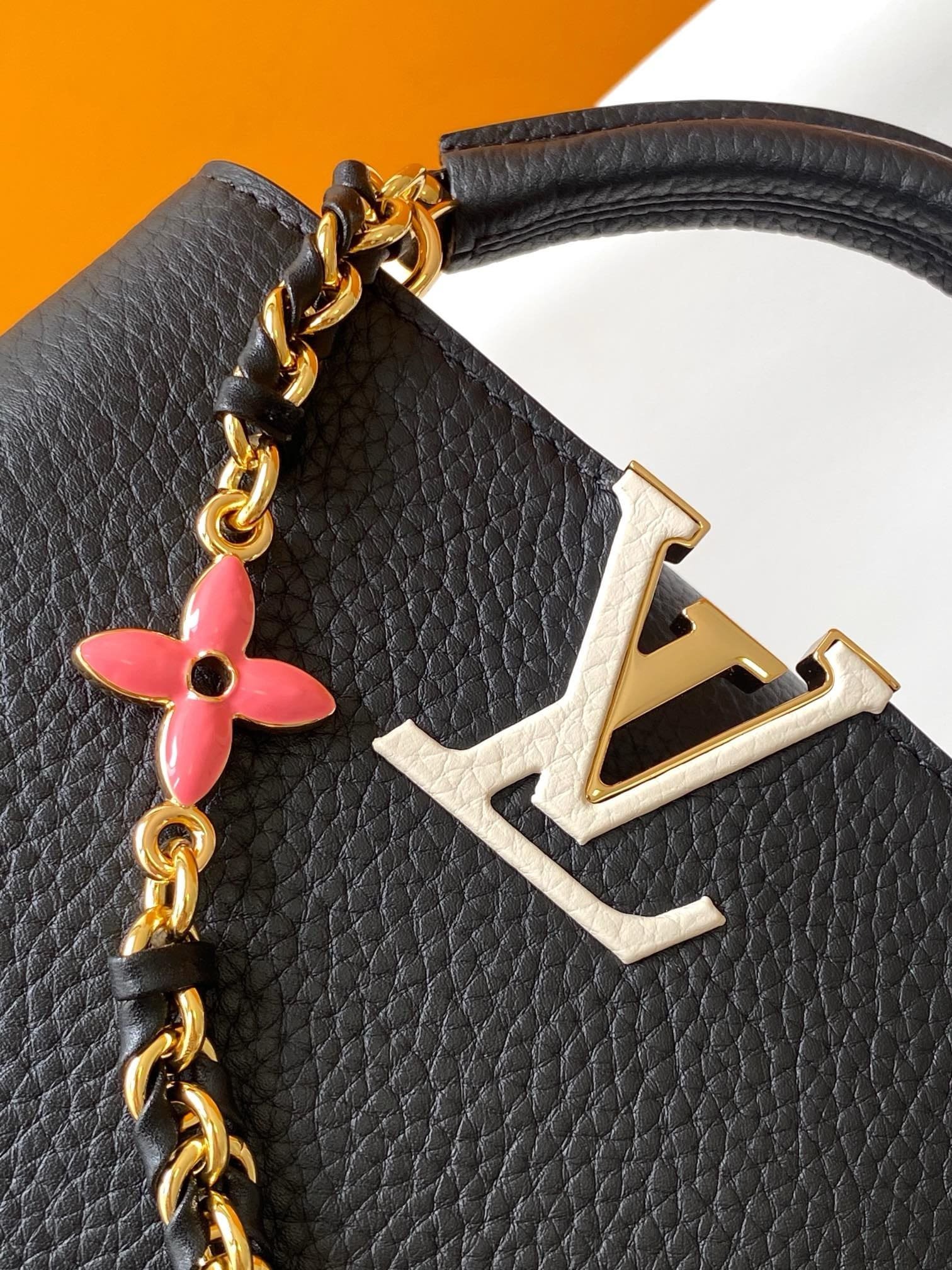 Louis Vuitton Capucines BB Taurillon - Image 9