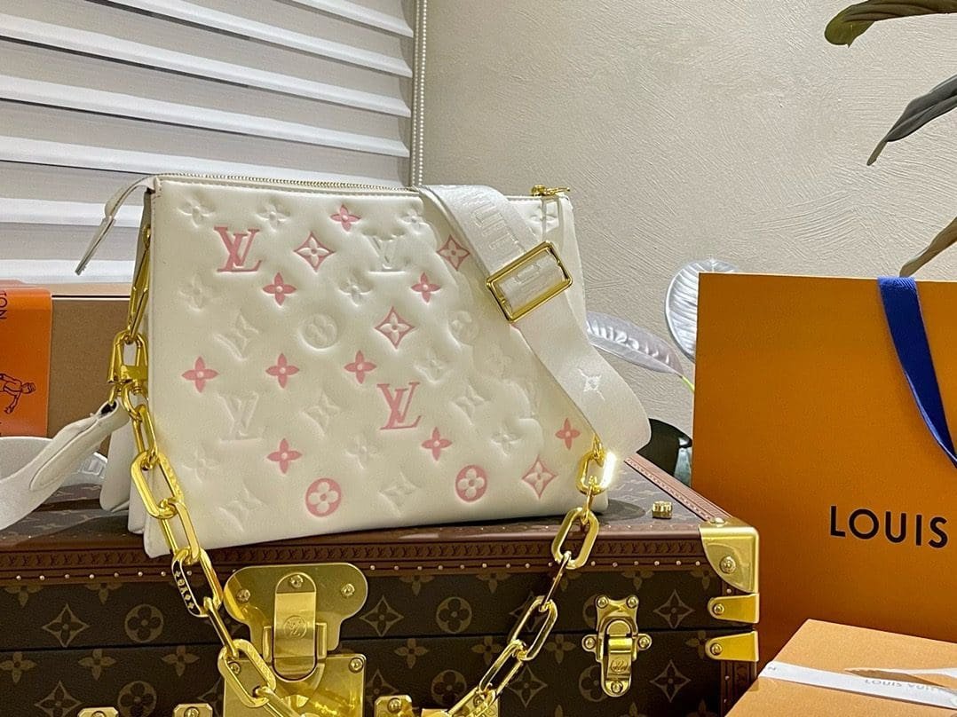 Louis Vuitton Coussin PM Crème Beige - Image 11