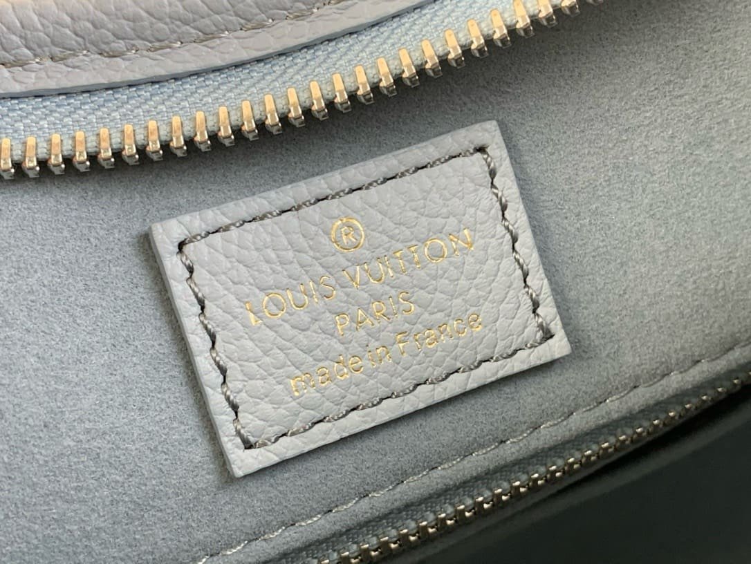 Louis Vuitton CarryAll PM Empreinte - Image 10
