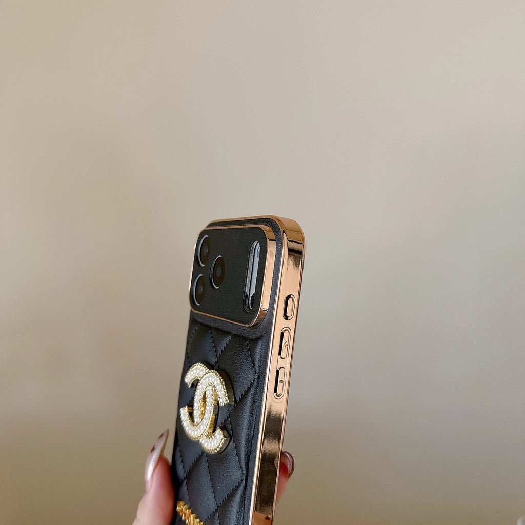 Chanel Pearl Quilted Leather Case - Image 7