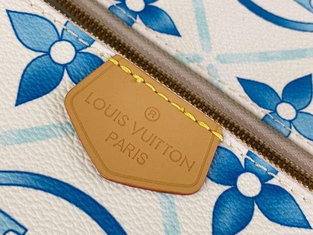 Louis Vuitton LV By The Pool Multi Pochette - Image 8