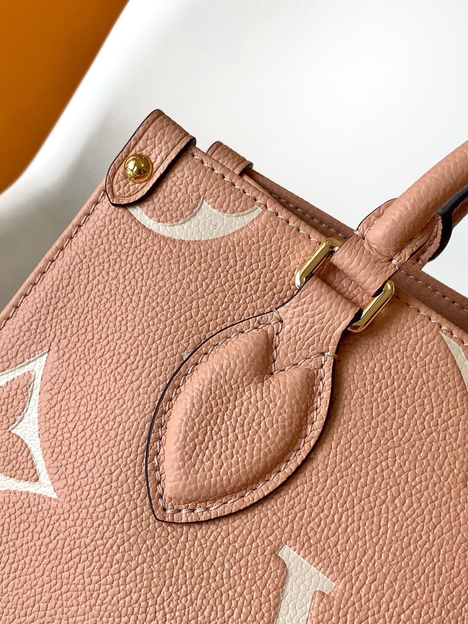 Louis Vuitton OnTheGo PM Embossed - Image 6