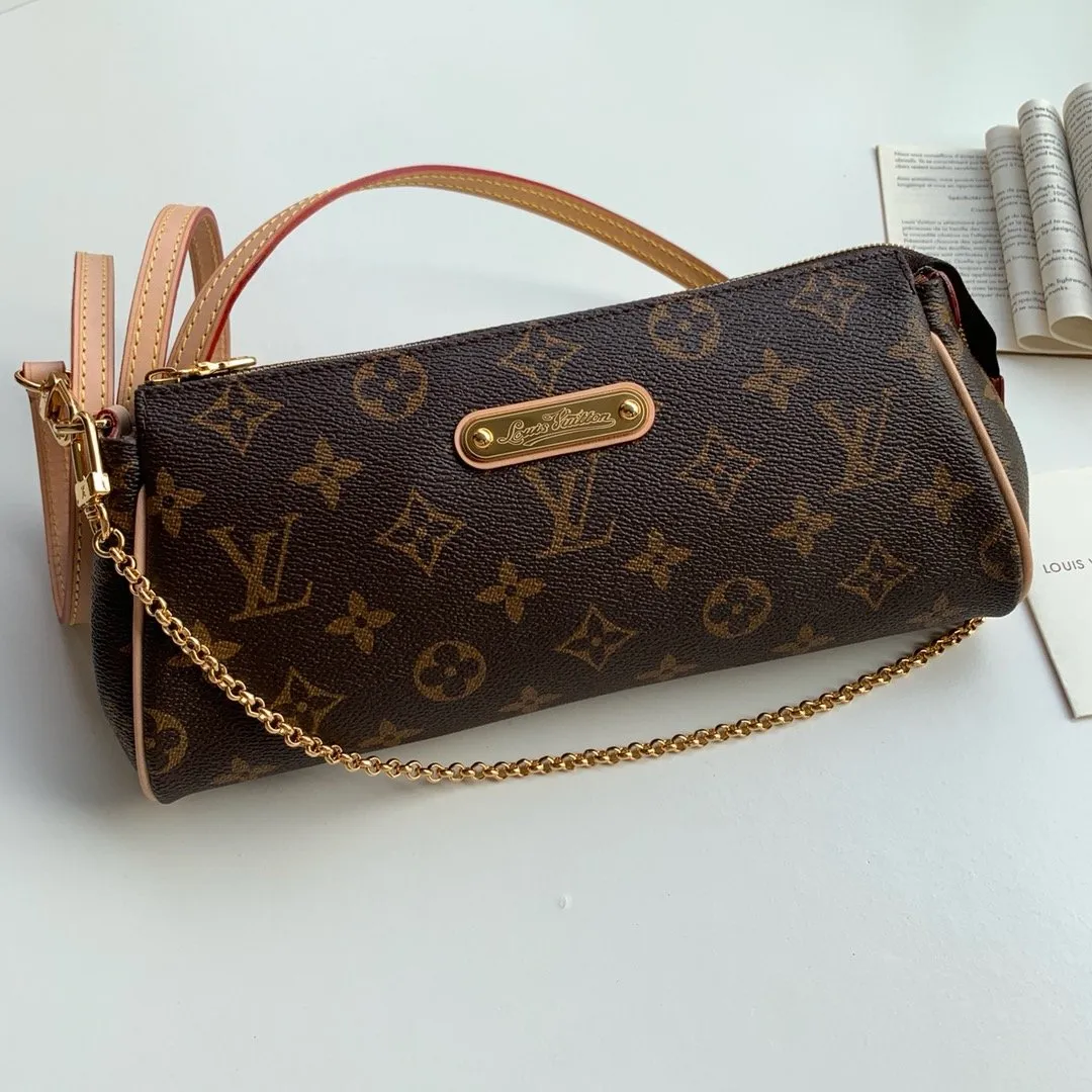 Alternative view of Louis Vuitton Eva Monogram Clutch