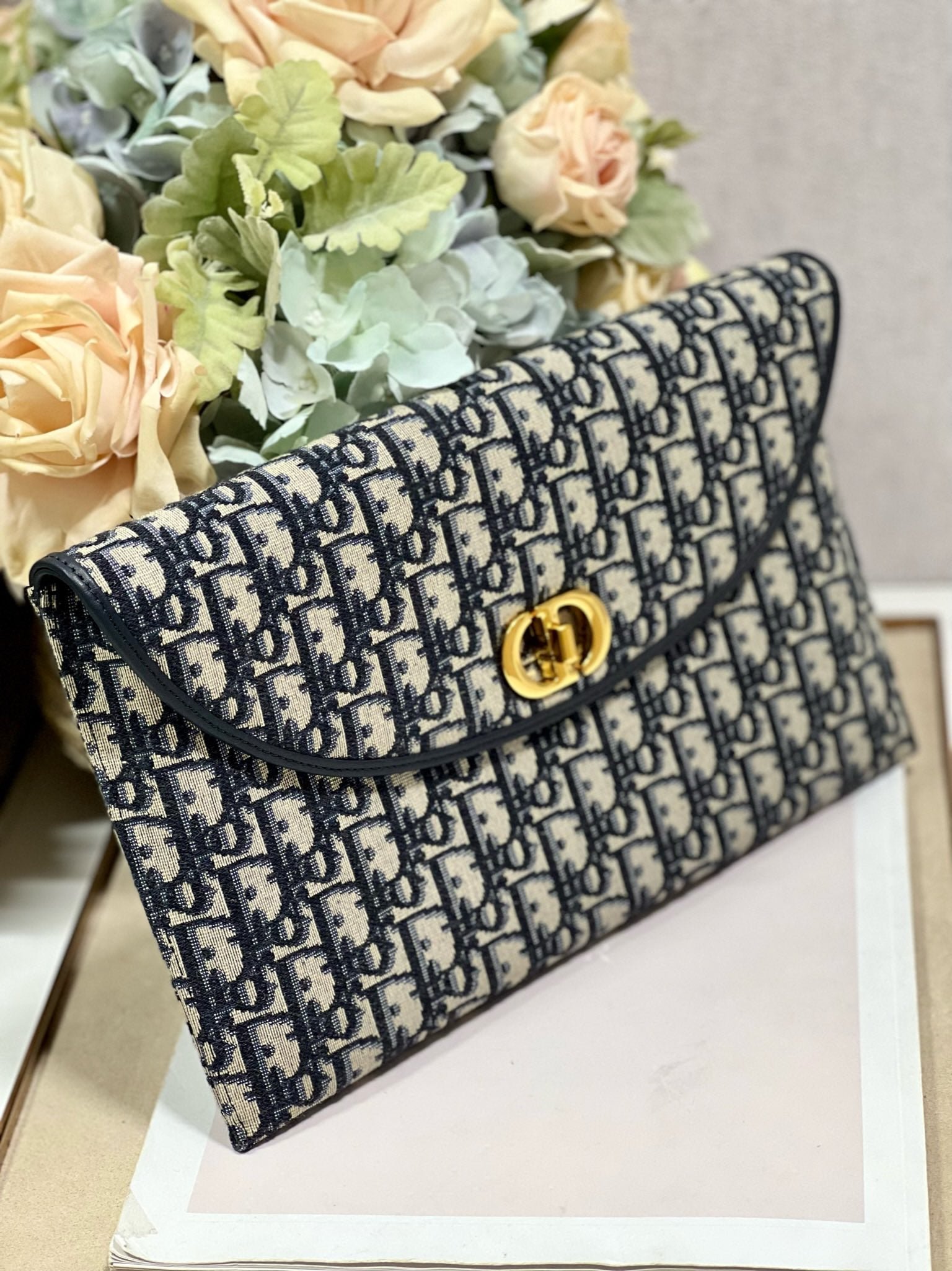 Alternative view of Dior Montaigne 30 Blue Oblique Jacquard Hand Bag