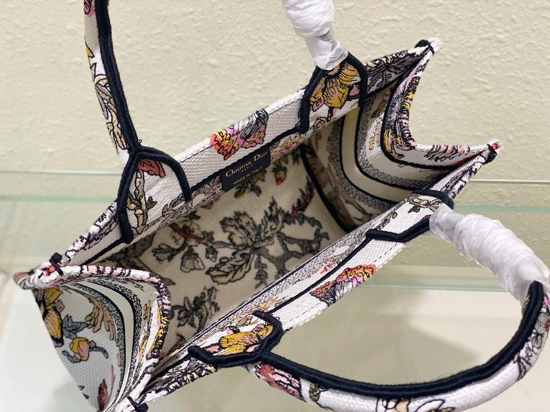 Dior Small Book Tote White Floral Embroidered Bag - Image 7