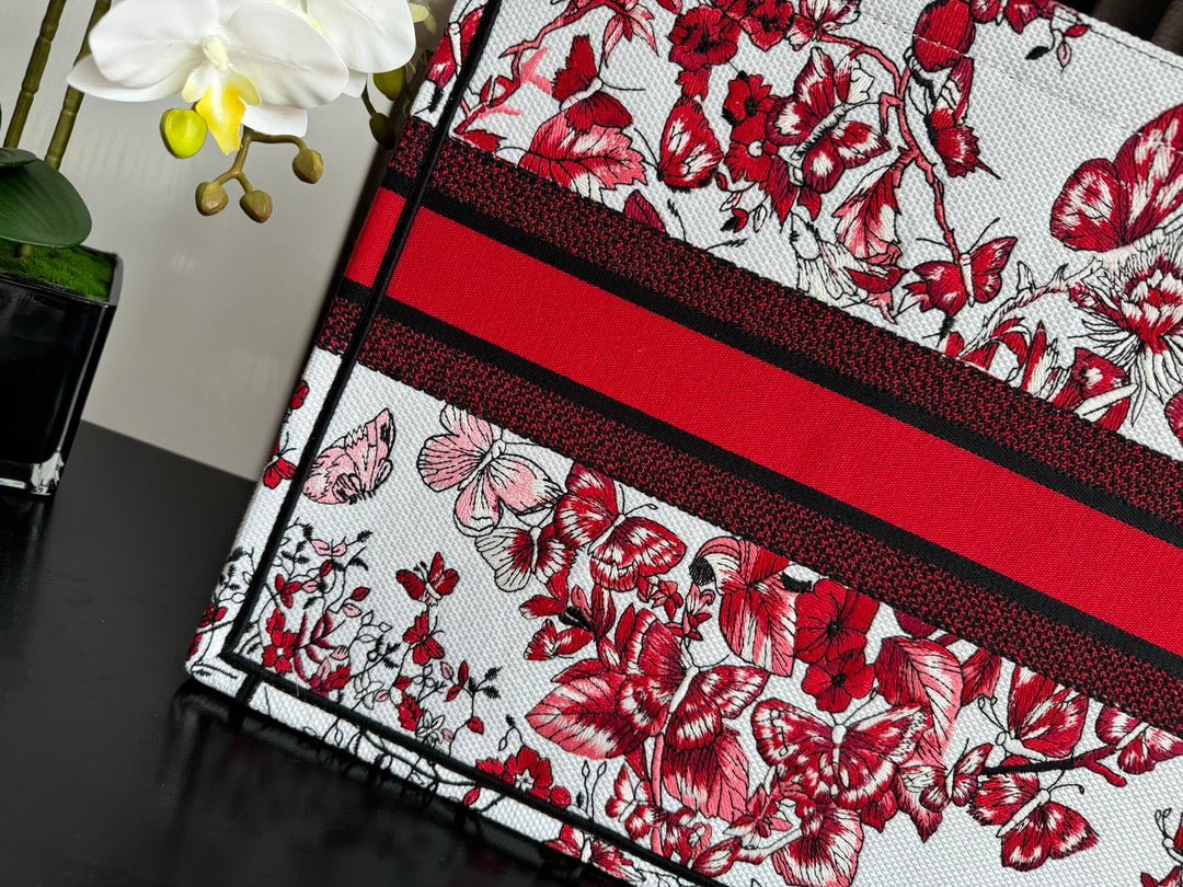 Dior Large Book Tote 42cm Red Floral White Bag - Image 6