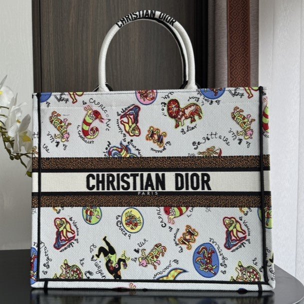 Dior Large Book Tote 42cm Dragon White Bag