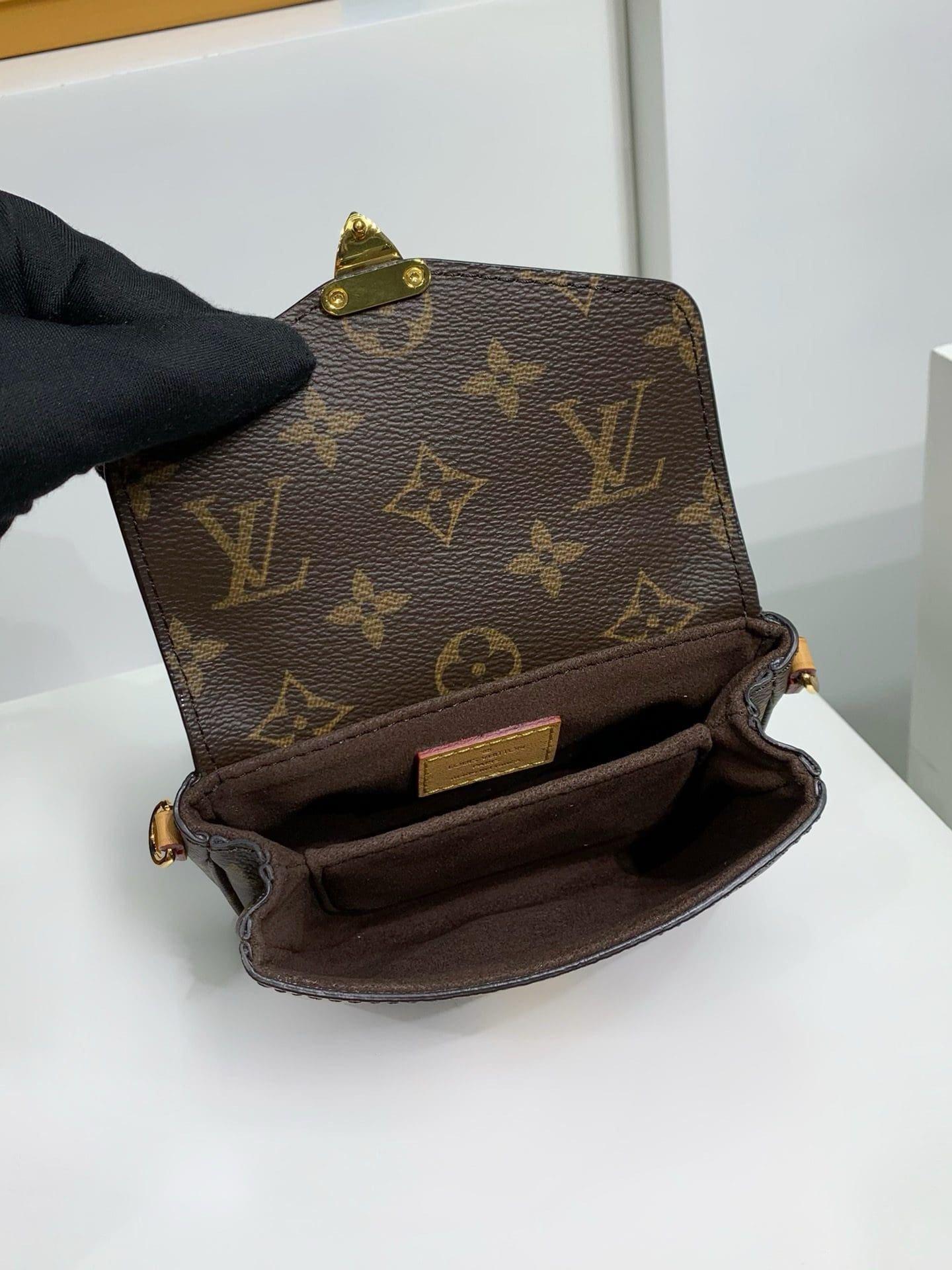 Louis Vuitton Micro Métis Mini Chain - Image 10