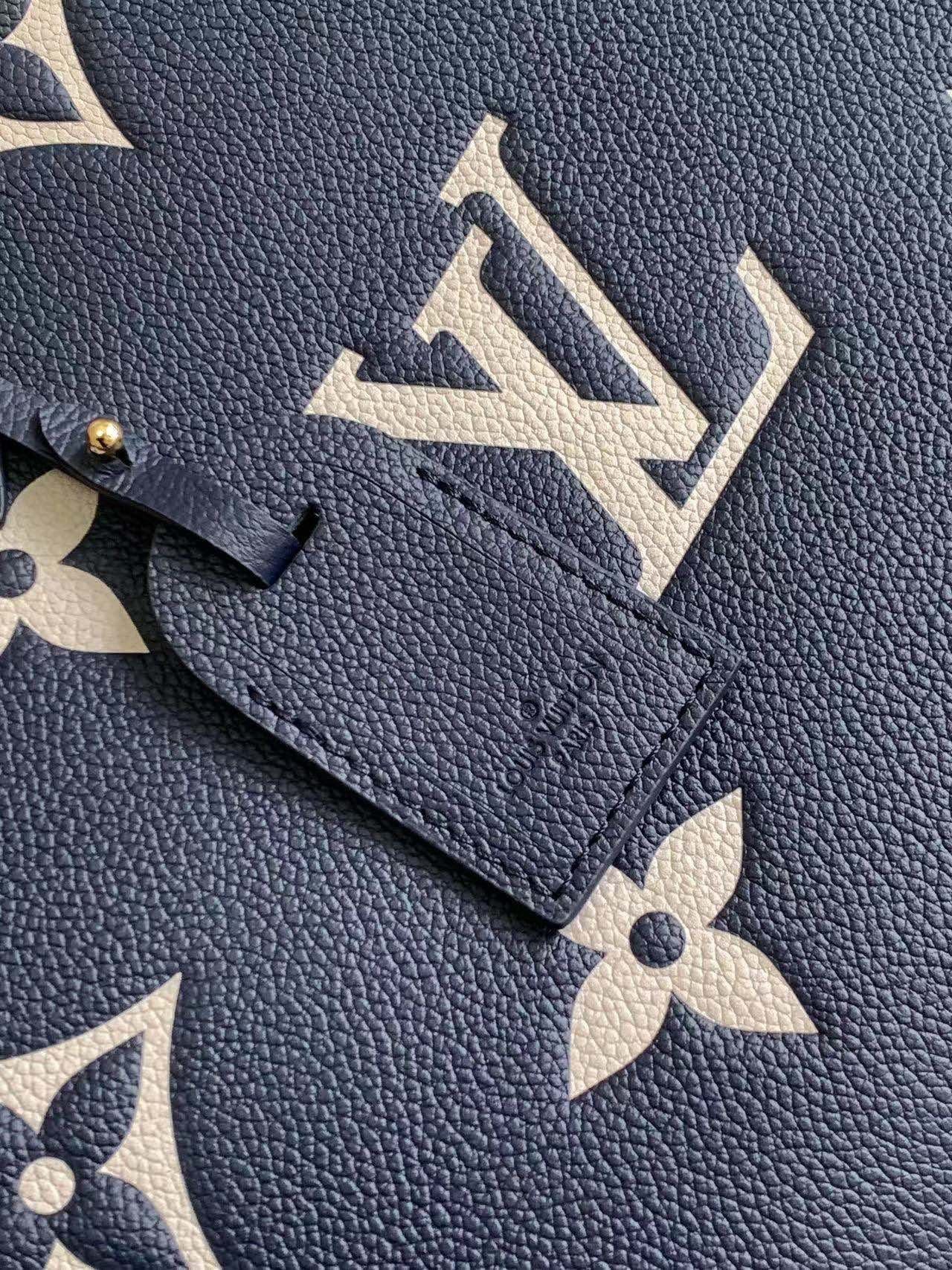 Louis Vuitton OnTheGo MM Nautical Bicolor - Image 5