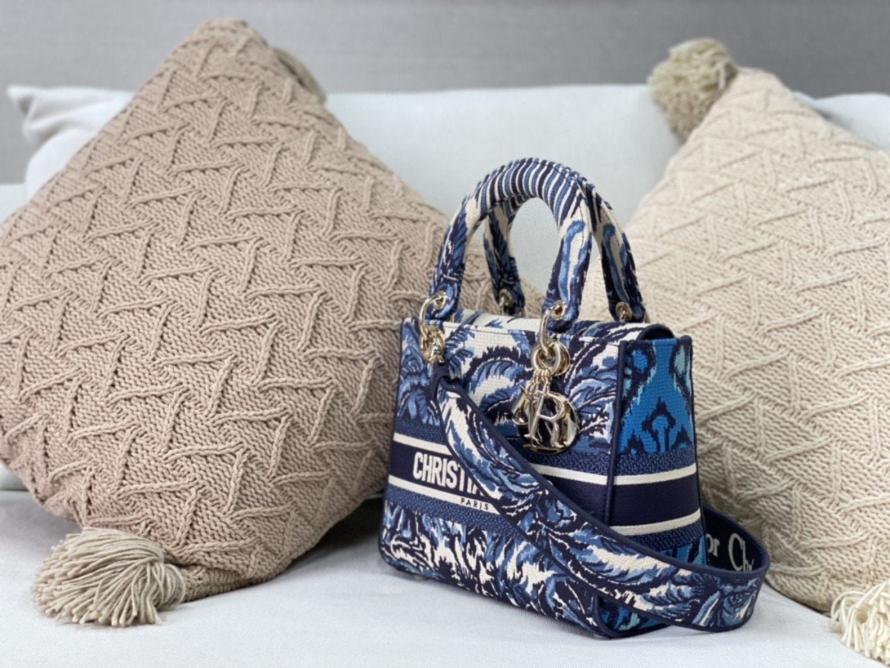 Dior Lady D-Lite Blue Palm Tree Embroidered Hand Bag - Image 3
